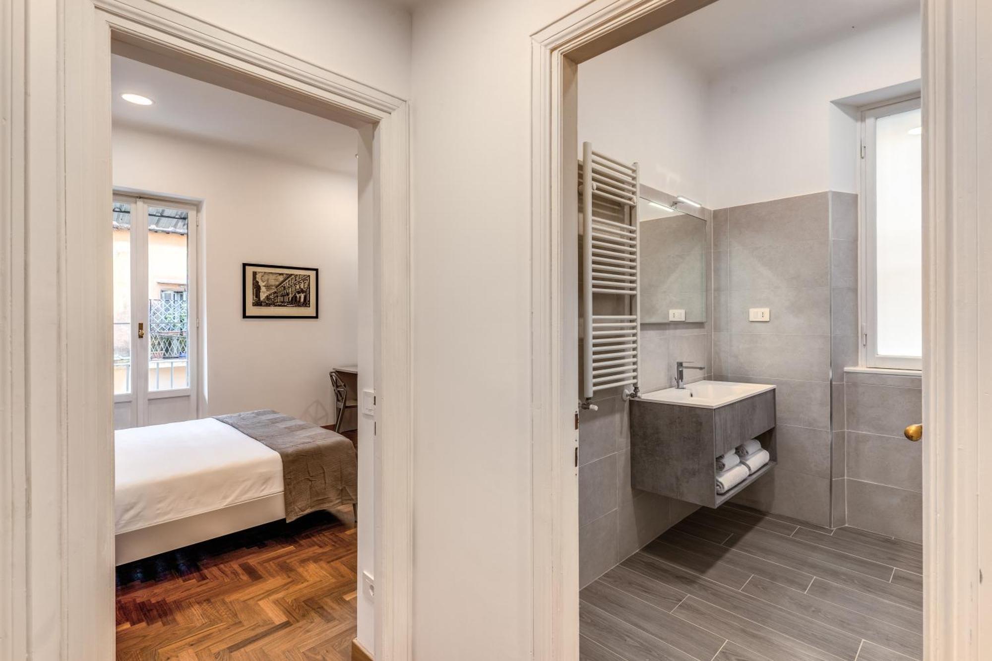 Frattina Grand - Vacanze Romane Lägenhet